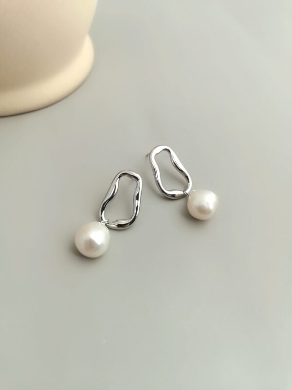 Baroque Irregular Pearl Earrings - Image 2