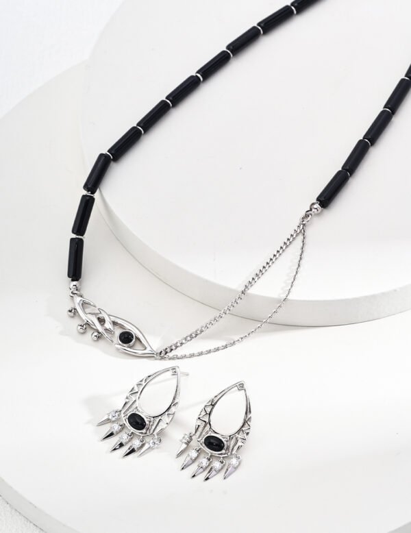 925 Sterling Silver Vintage Black Agate Necklace - Image 4